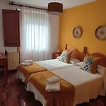 La Salmonera Cangas De Onis Hotel 2*