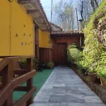 Hotel La Salmonera Cangas De Onis 2*