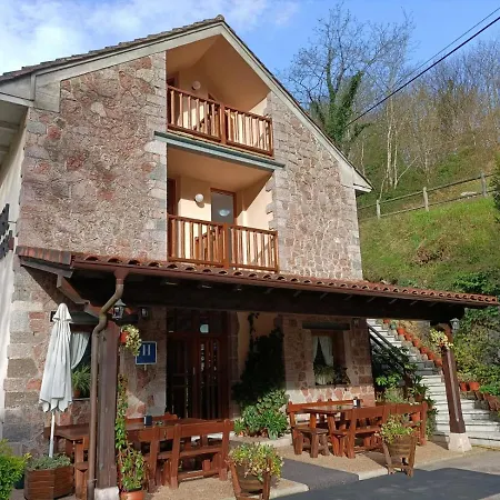 La Salmonera Cangas De Onis Hotel Caño