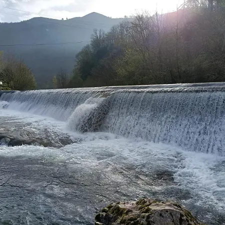La Salmonera Cangas De Onis Hotel