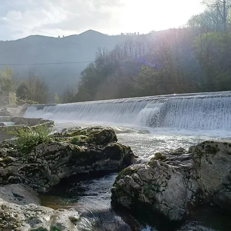 Hotel La Salmonera Cangas De Onis Caño