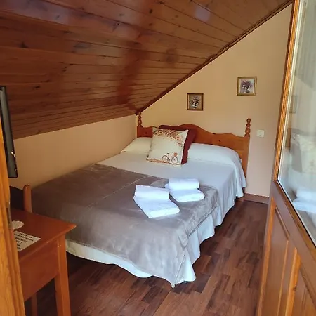 La Salmonera Cangas De Onis 2* Caño