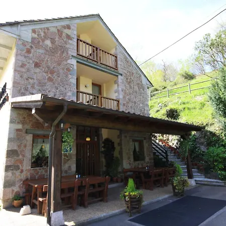 La Salmonera Cangas De Onis Hotel