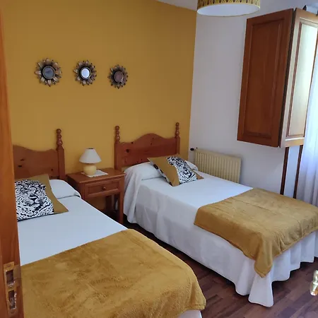 La Salmonera Cangas De Onis 2*