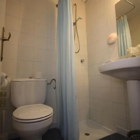 La Salmonera Cangas De Onis Hotel Caño