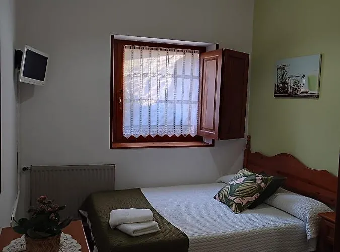 La Salmonera Cangas De Onis 2*